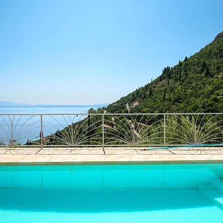 Willa Vista Mare Assinia