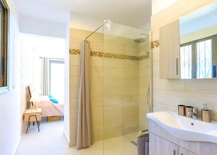 Vista Mare Assinia * Agní